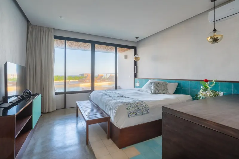 Room image 1