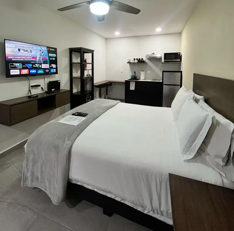 Room image 1