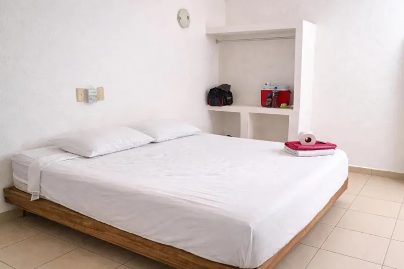 Room image 1