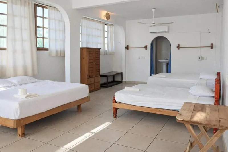 Room image 1