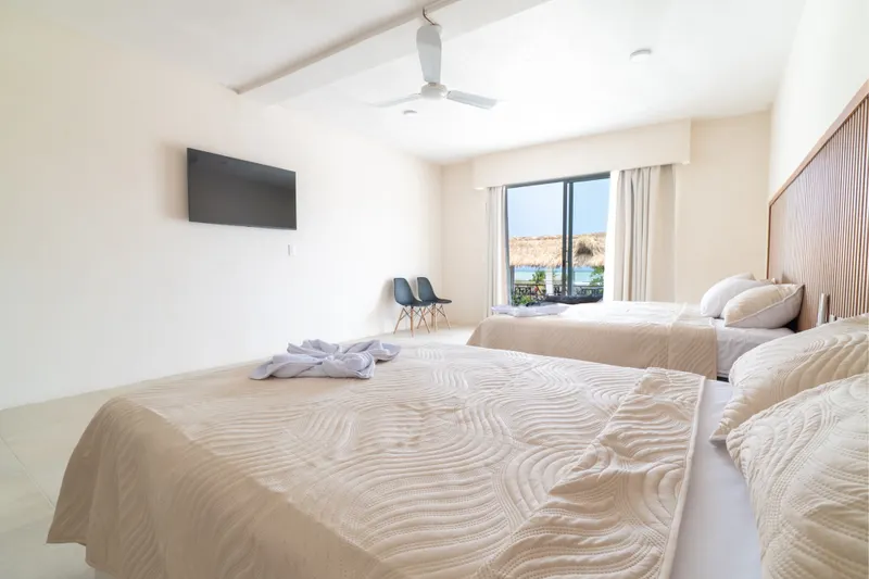 Room image 1