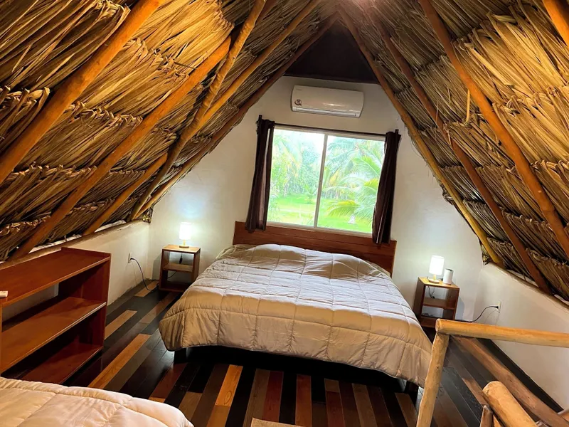 Room image 1