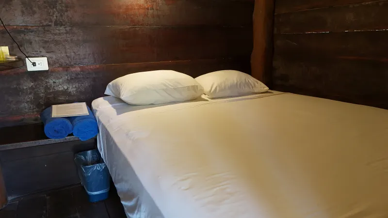 Room image 1