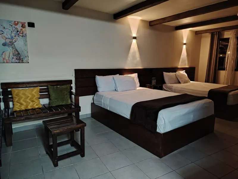 Room image 1