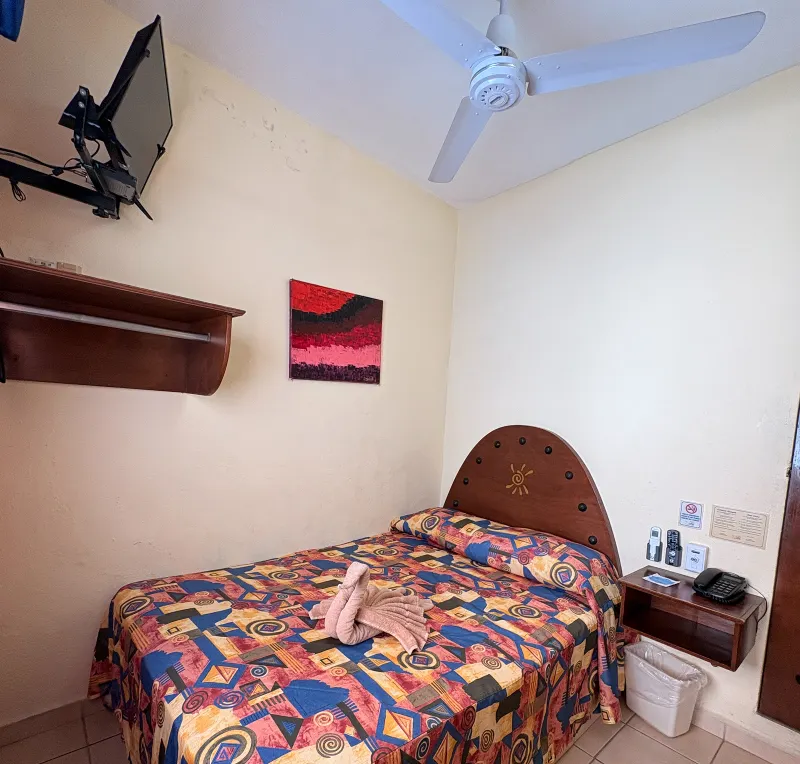 Room image 1