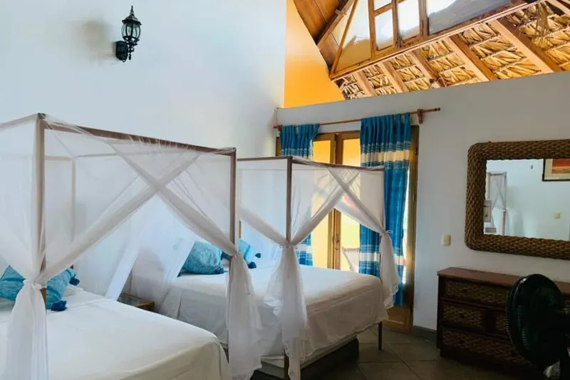 Room image 1