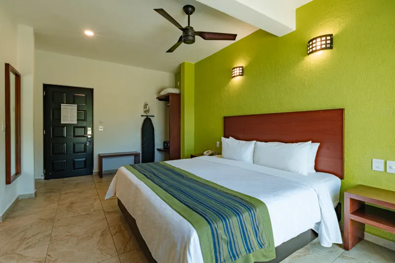 Room image 1