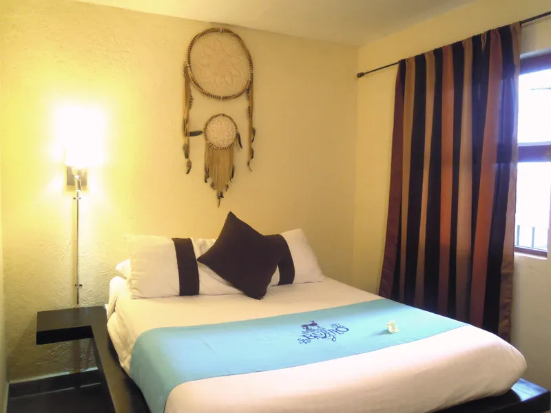 Room image 1