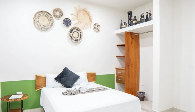 Room image 1