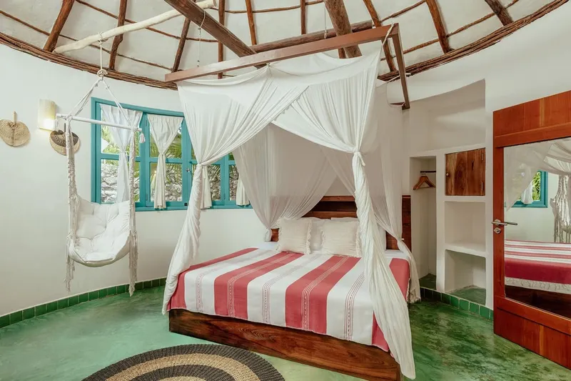 Room image 1