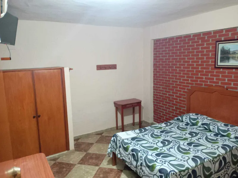 Room image 1