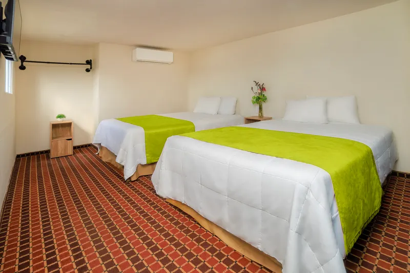 Room image 1